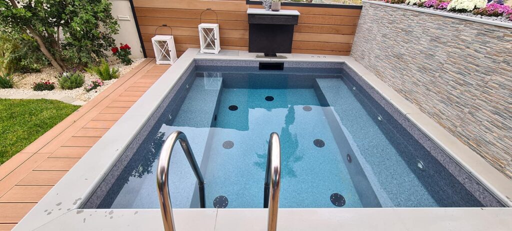 2m piscine - 4 - skimmer2